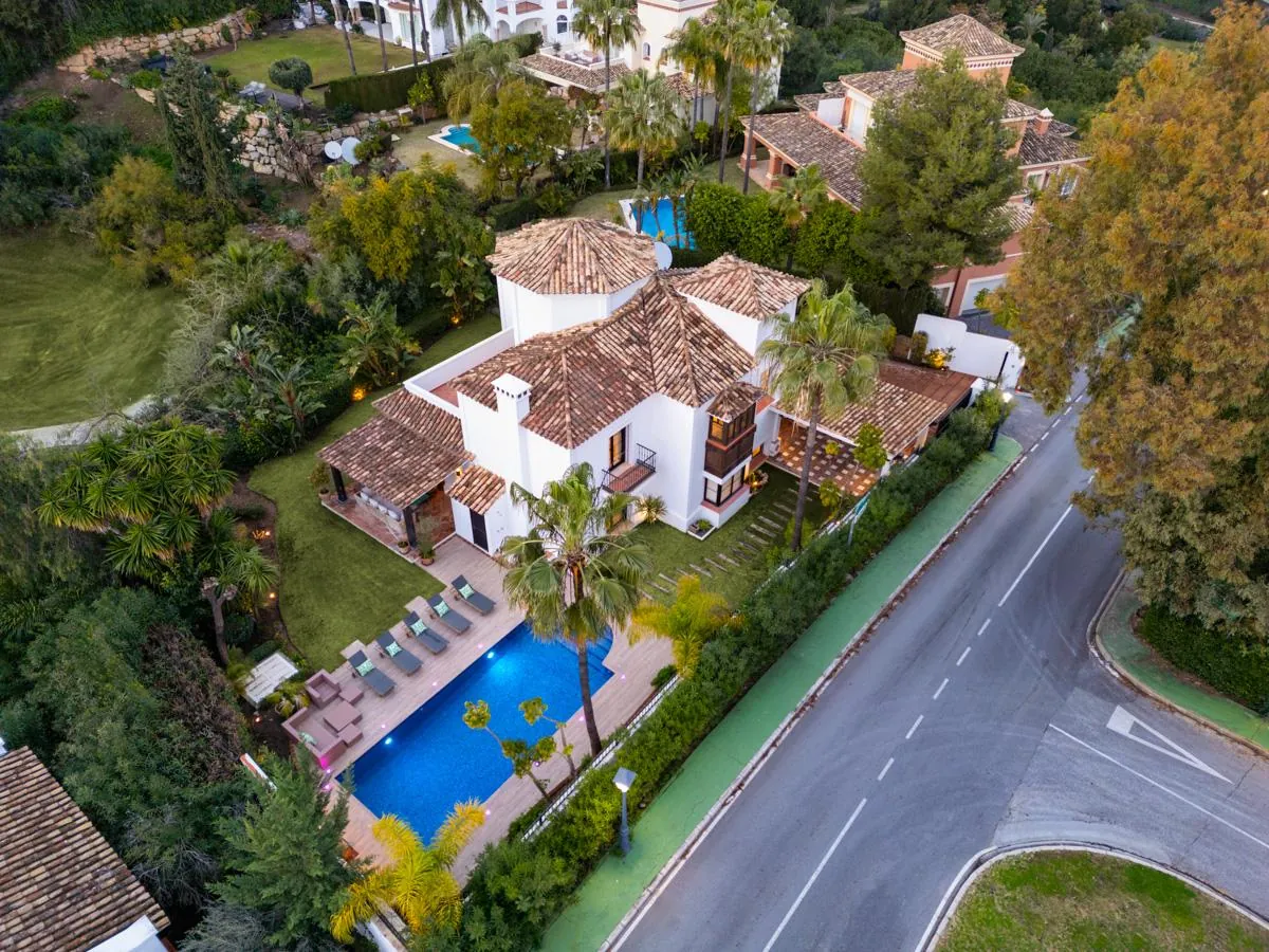 Villa til salg i Benahavís
