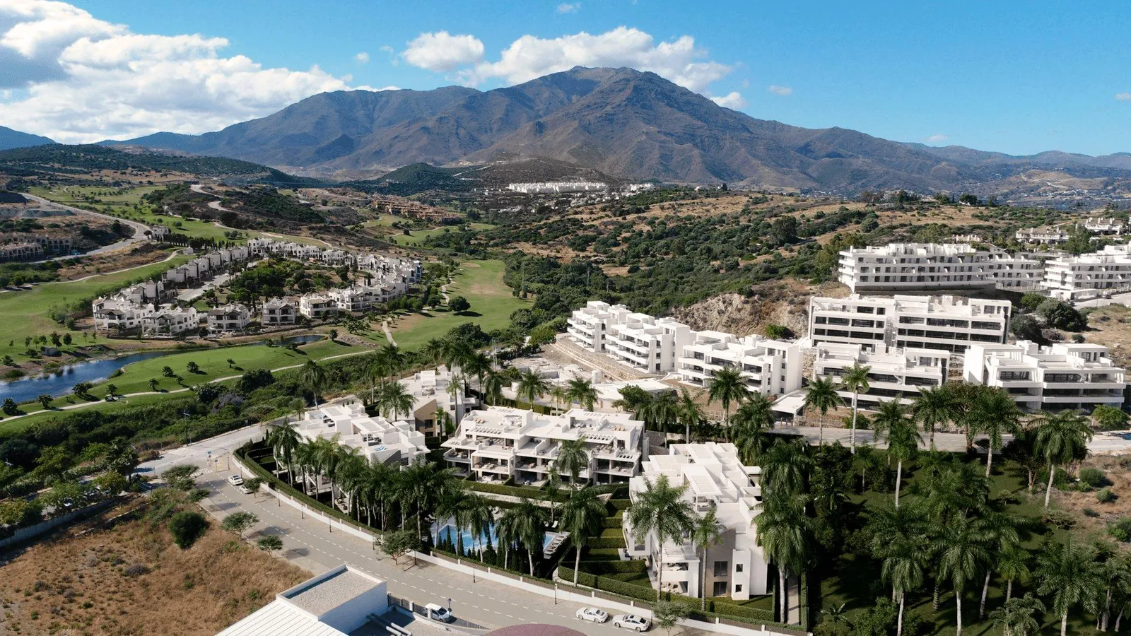 Ground-floor for sale in Estepona