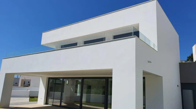 Villa for sale in Manilva