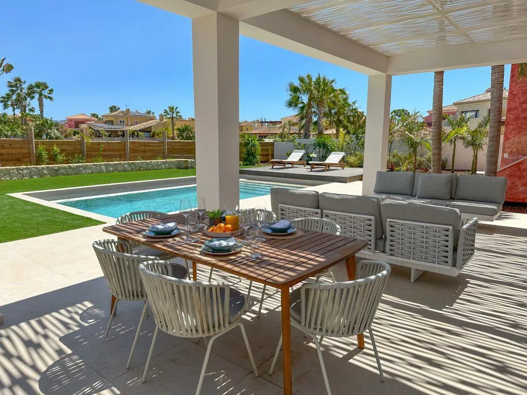 Villa for sale in Cuevas Del Almanzora