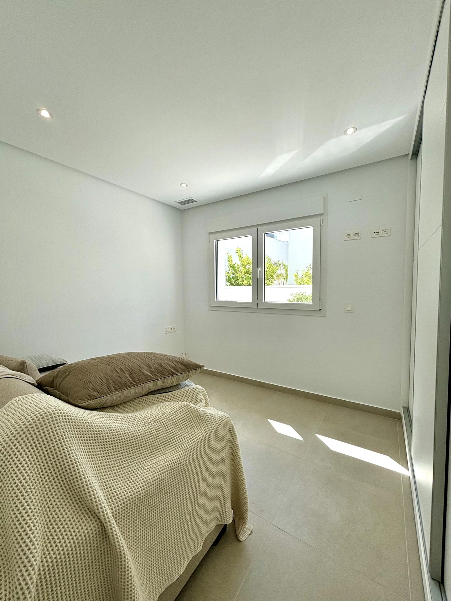Casa unifamiliar en venta en Benijófar