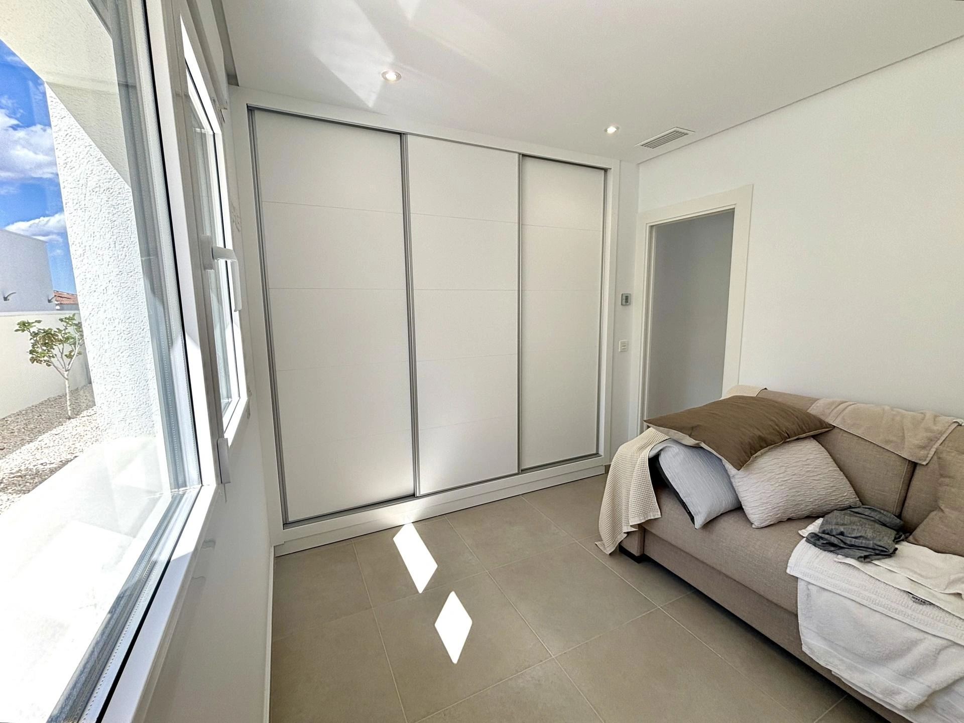 Casa unifamiliar en venta en Benijófar