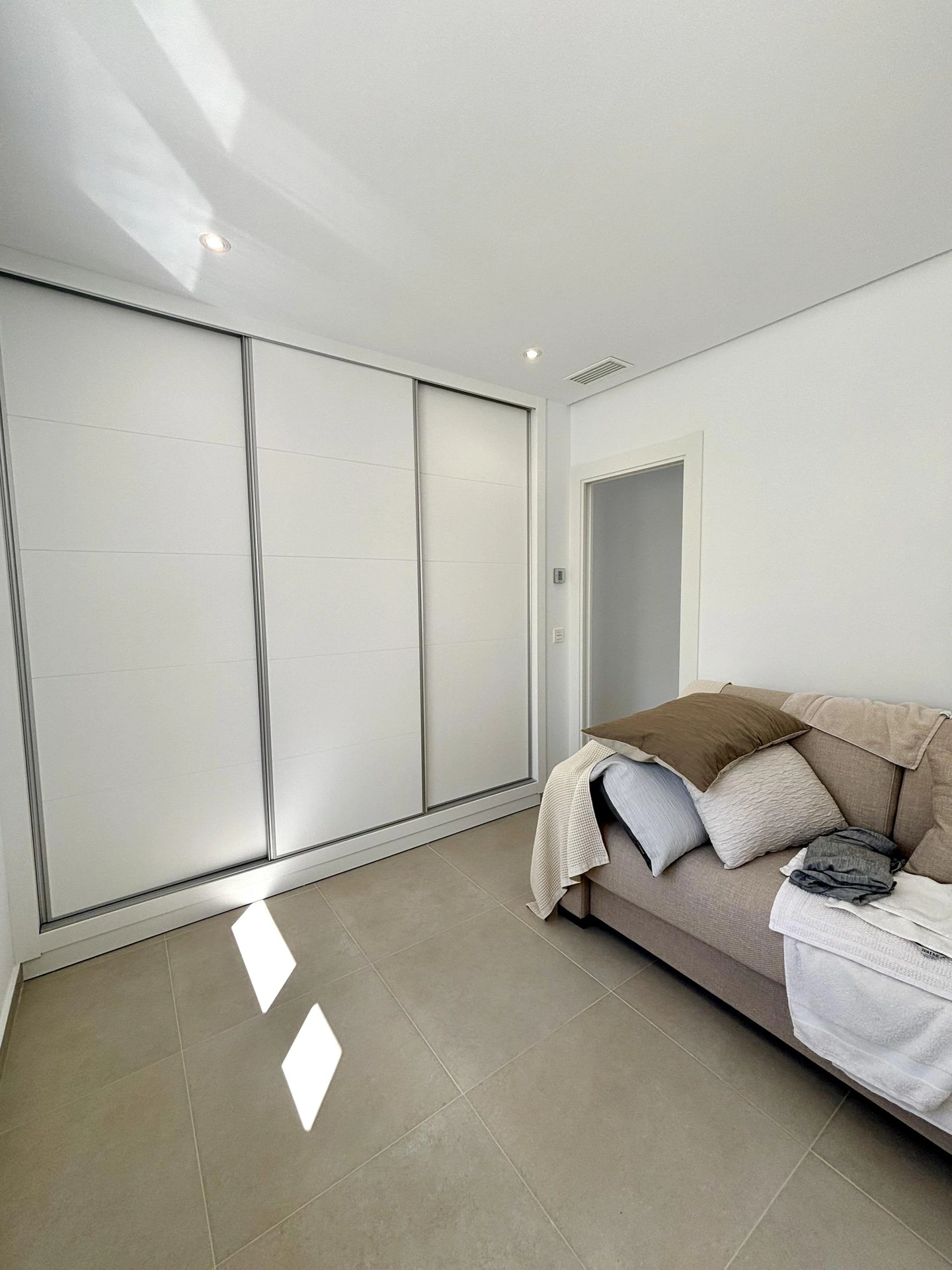 Casa unifamiliar en venta en Benijófar