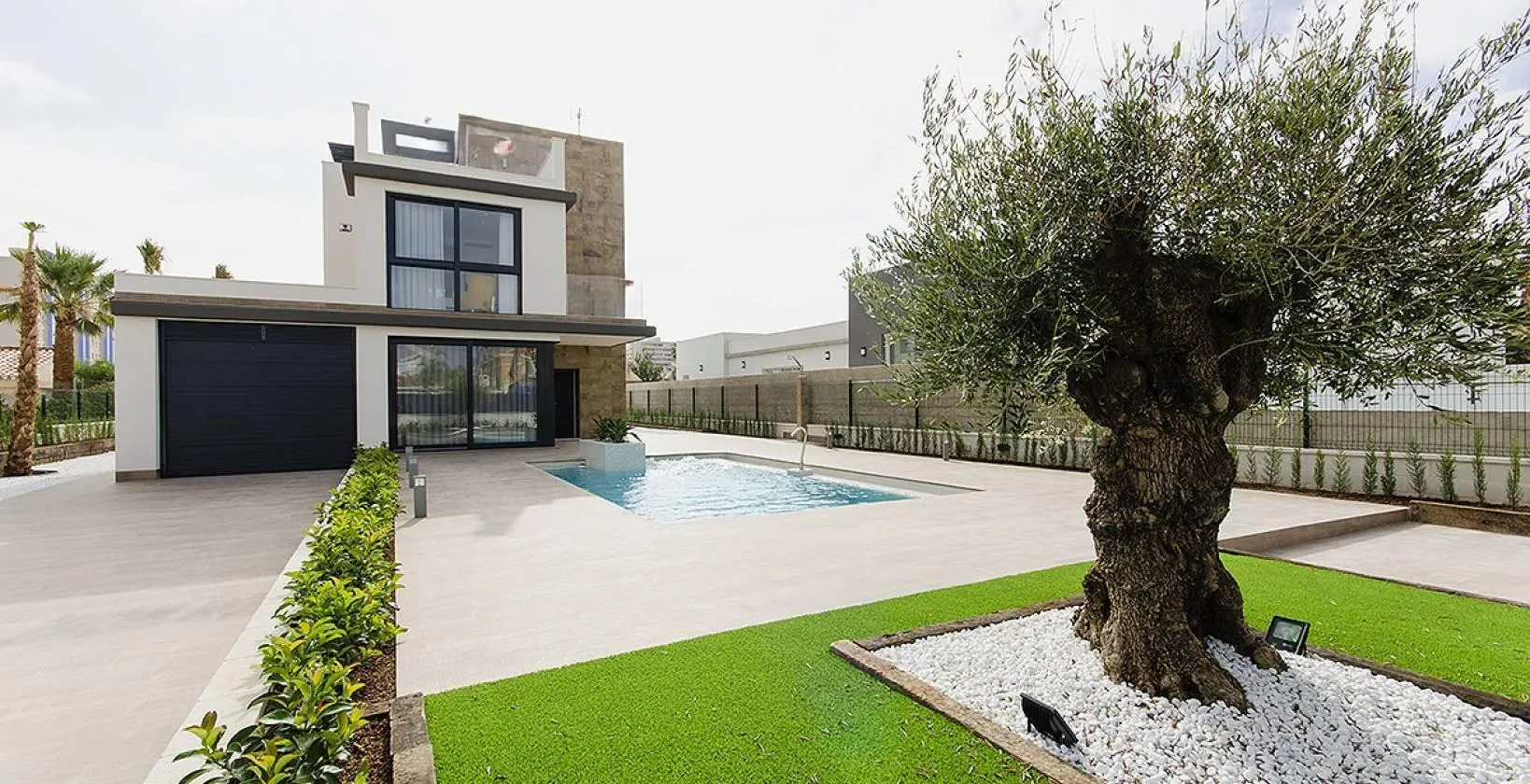 Villa for sale in Dehesa De Campoamor