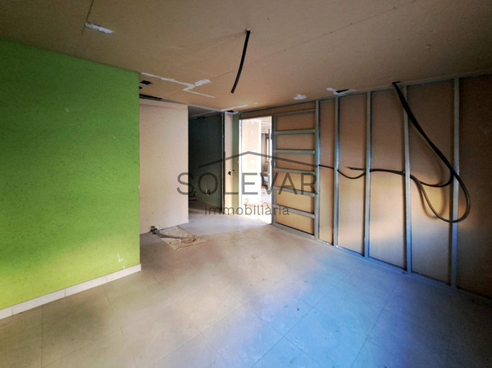 LOCAL COMERCIAL EN LA POBLA DE SEGUR