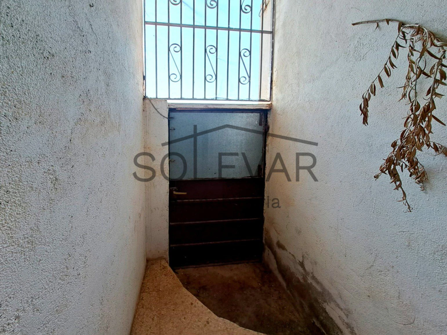 HOUSE IN THE OLD TOWN OF SUTERRANYA