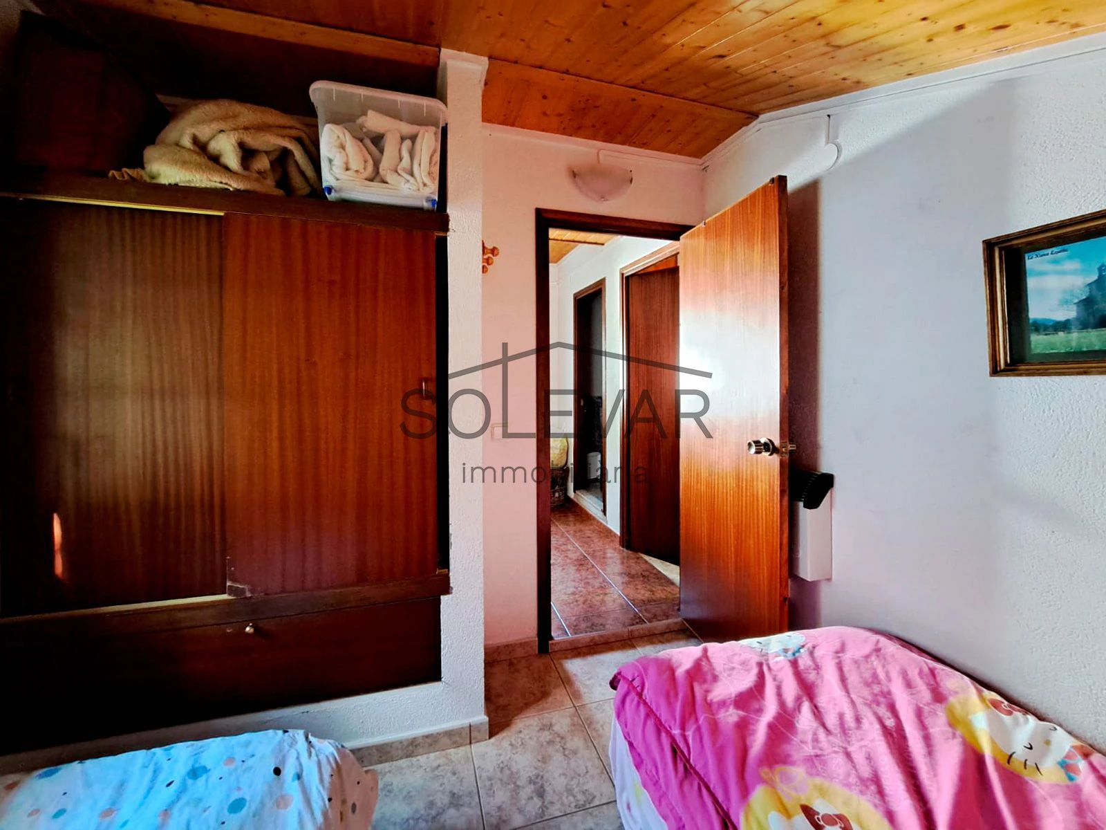 CASA EN VENTA EN LLIMIANA FRENTE AL PANTANO