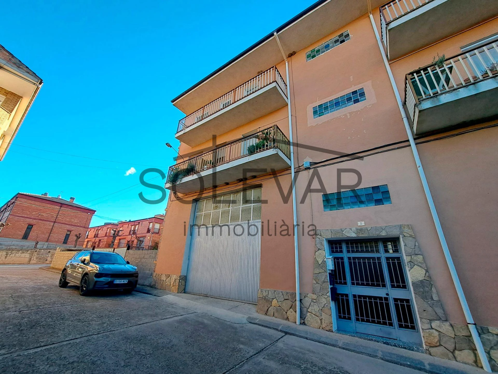 PISO CON ENCANTO Y MUCHO POTENCIAL EN EL CORAZÓN DE ISONA (PALLARS JUSSÀ)