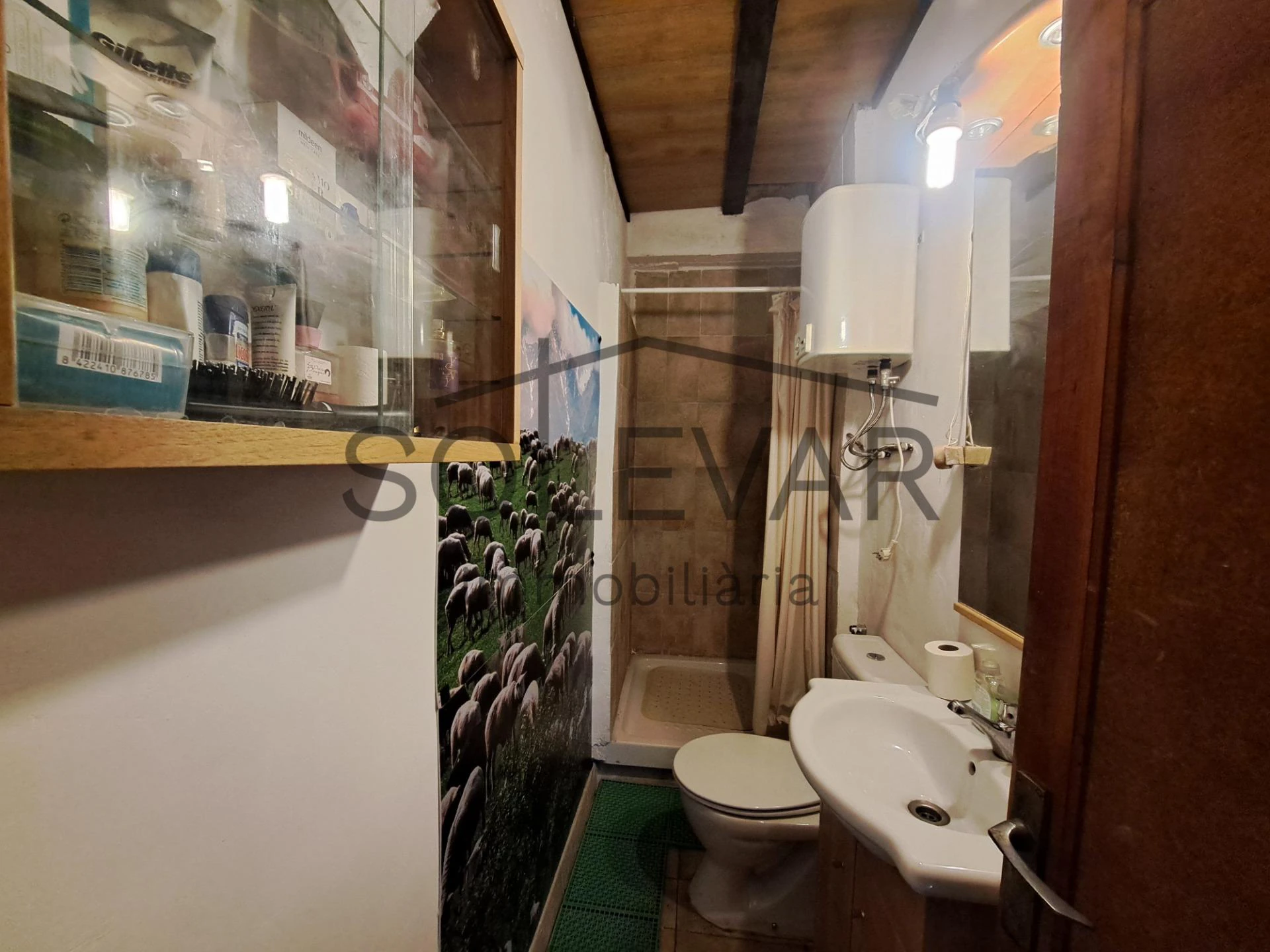 CASA CON TERRAZA EN SUTERRANYA