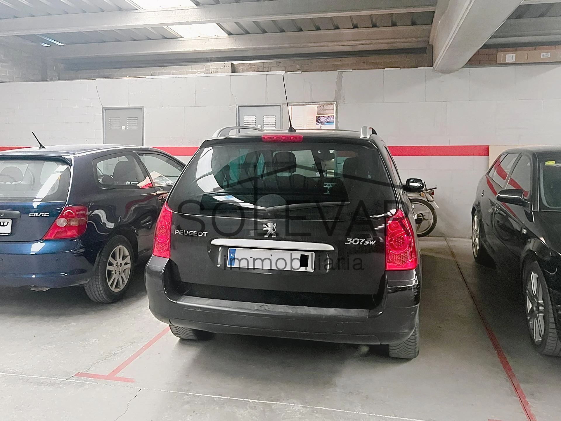 PARKING Y TRASTERO AMPLIO EN TREMP