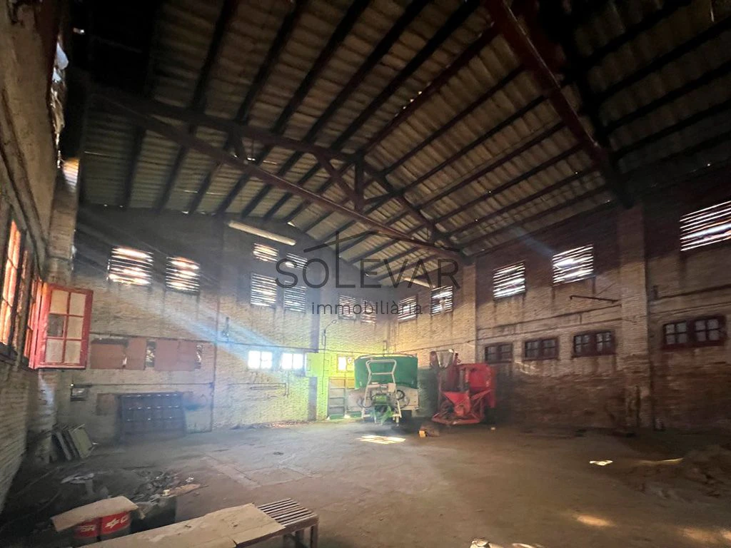 ALMACÉN INDUSTRIAL EN LA POBLA DE SEGUR