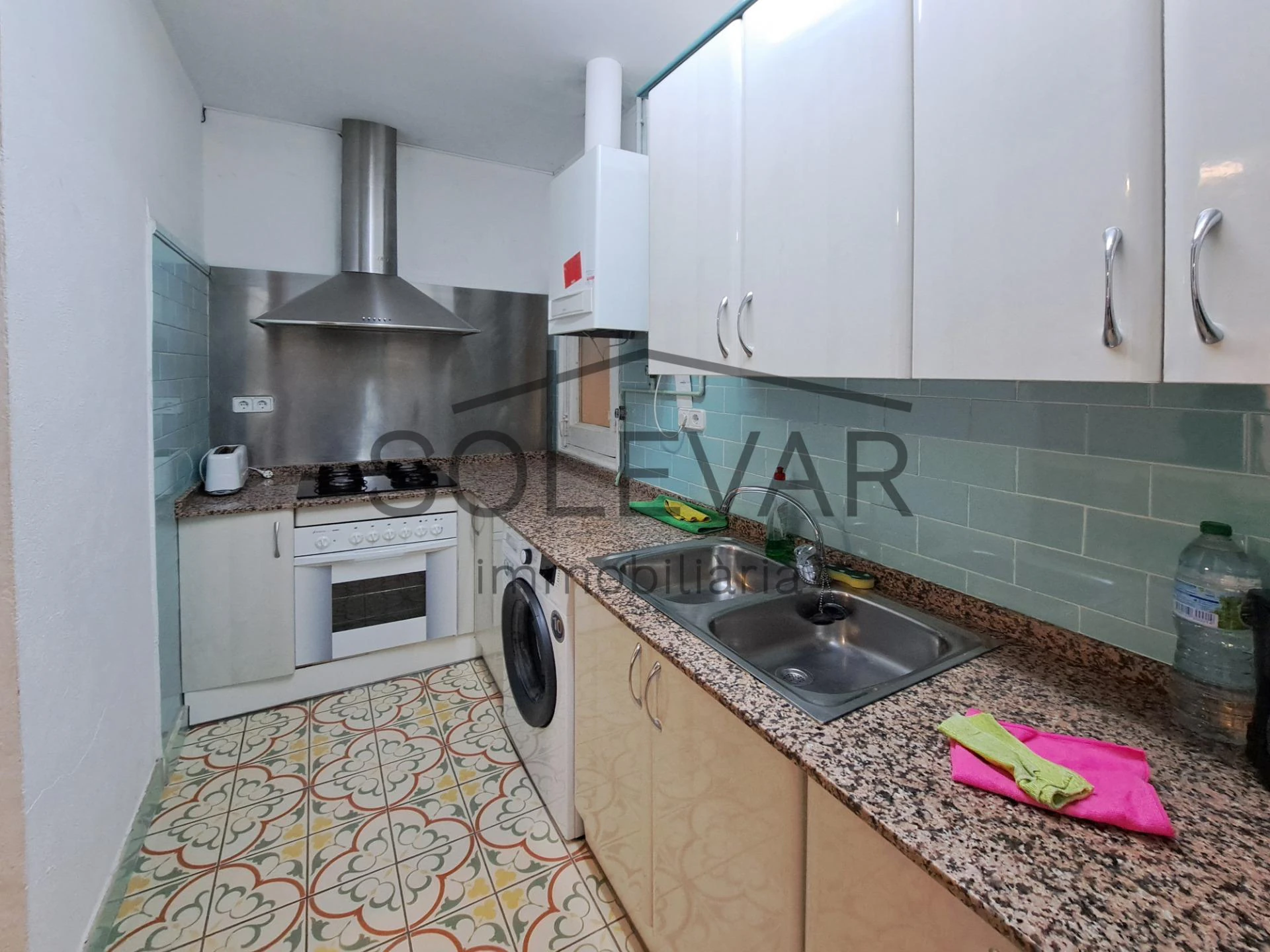 HOUSE WITH GREAT POTENTIAL IN THE OLD TOWN OF TREMP