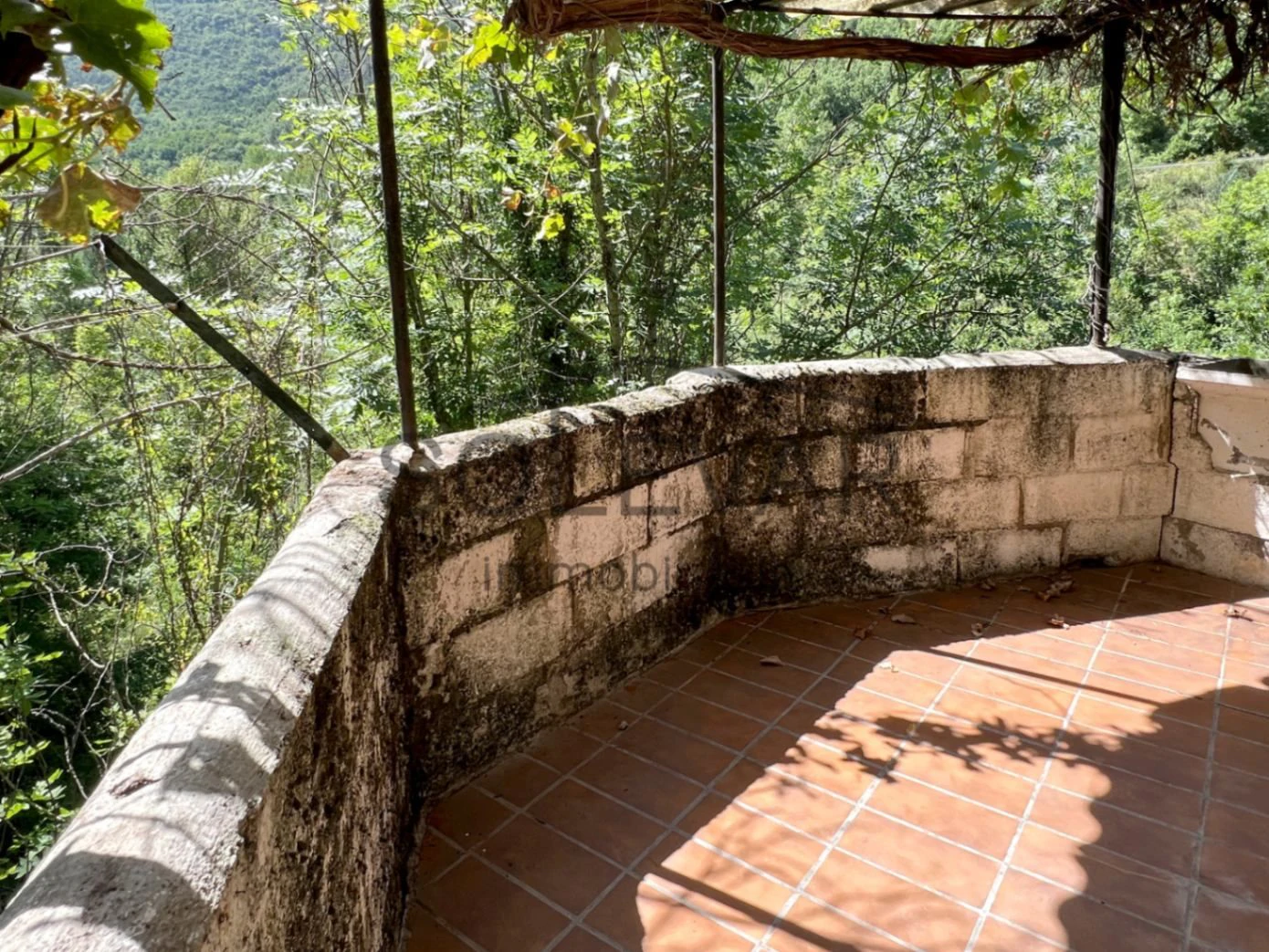 CASA CON ENCANTO Y GRAN POTENCIAL EN EL CORAZÓN DEL PIRINEO