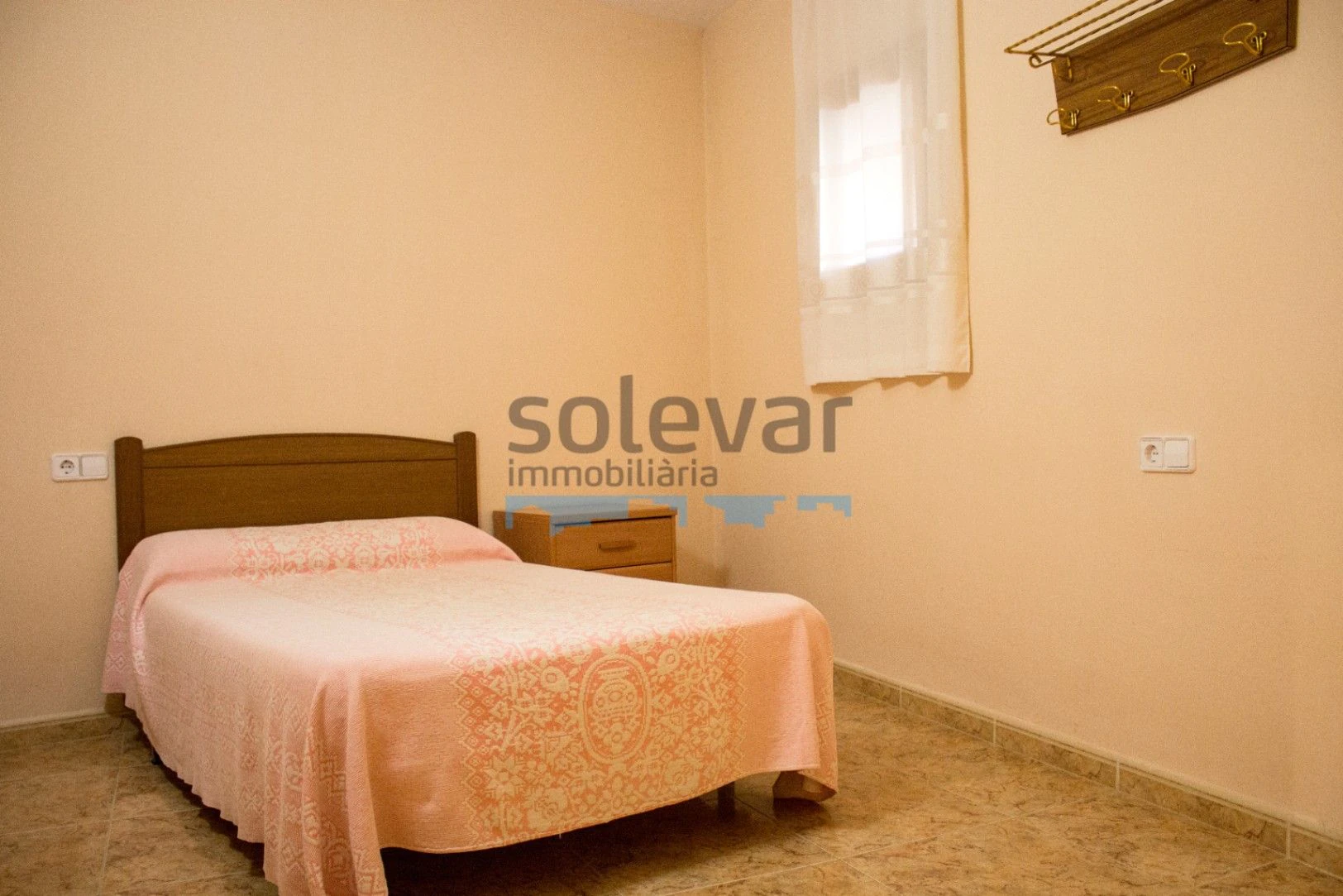 GRAN CASA EN EL CASCO ANTIGUO DE TALARN