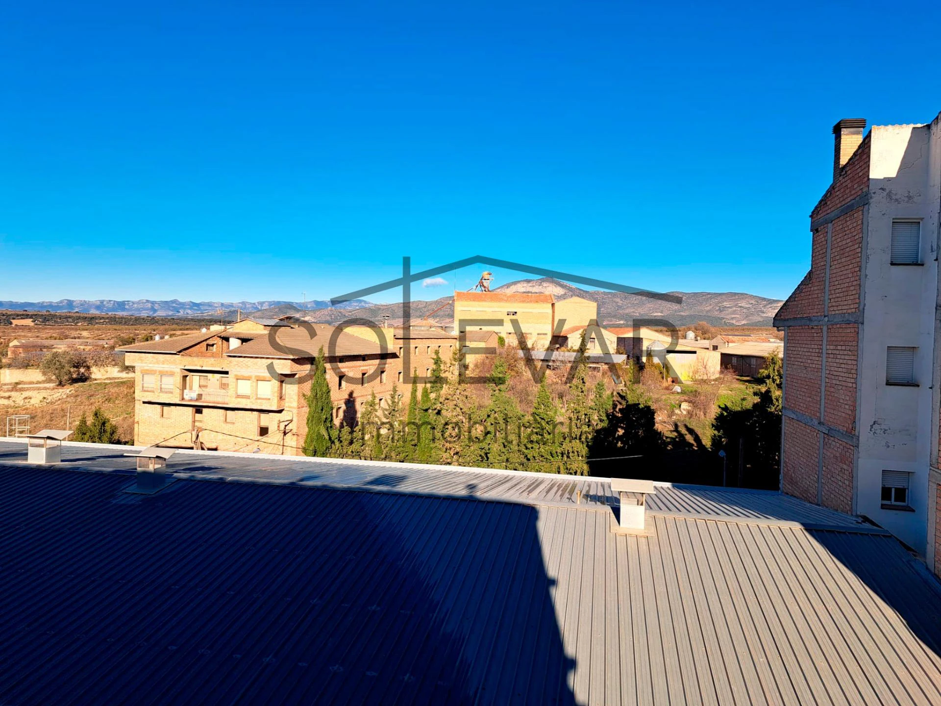 PISO CON ENCANTO Y MUCHO POTENCIAL EN EL CORAZÓN DE ISONA (PALLARS JUSSÀ)