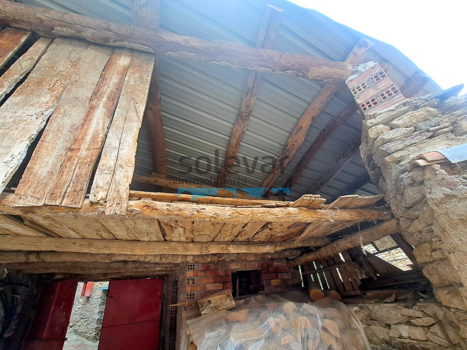 CASA CON MUCHAS POSIBILIDADES EN PAÜLS