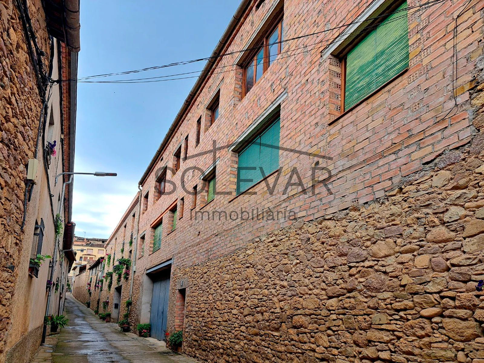 LARGE HOUSE WITH CENTRAL PATIO IN SALÀS DE PALLARS