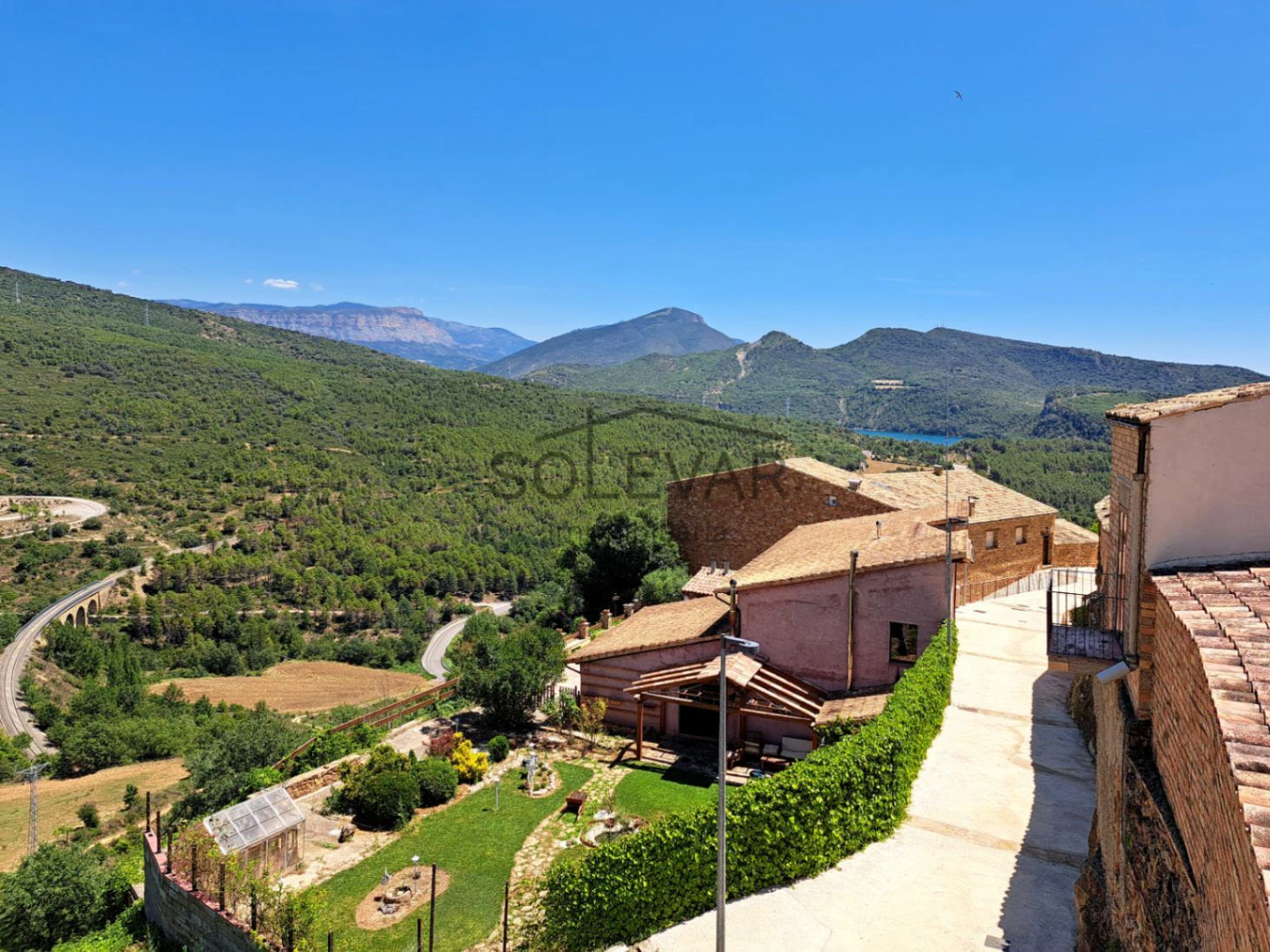DETACHED HOUSE IN TALARN