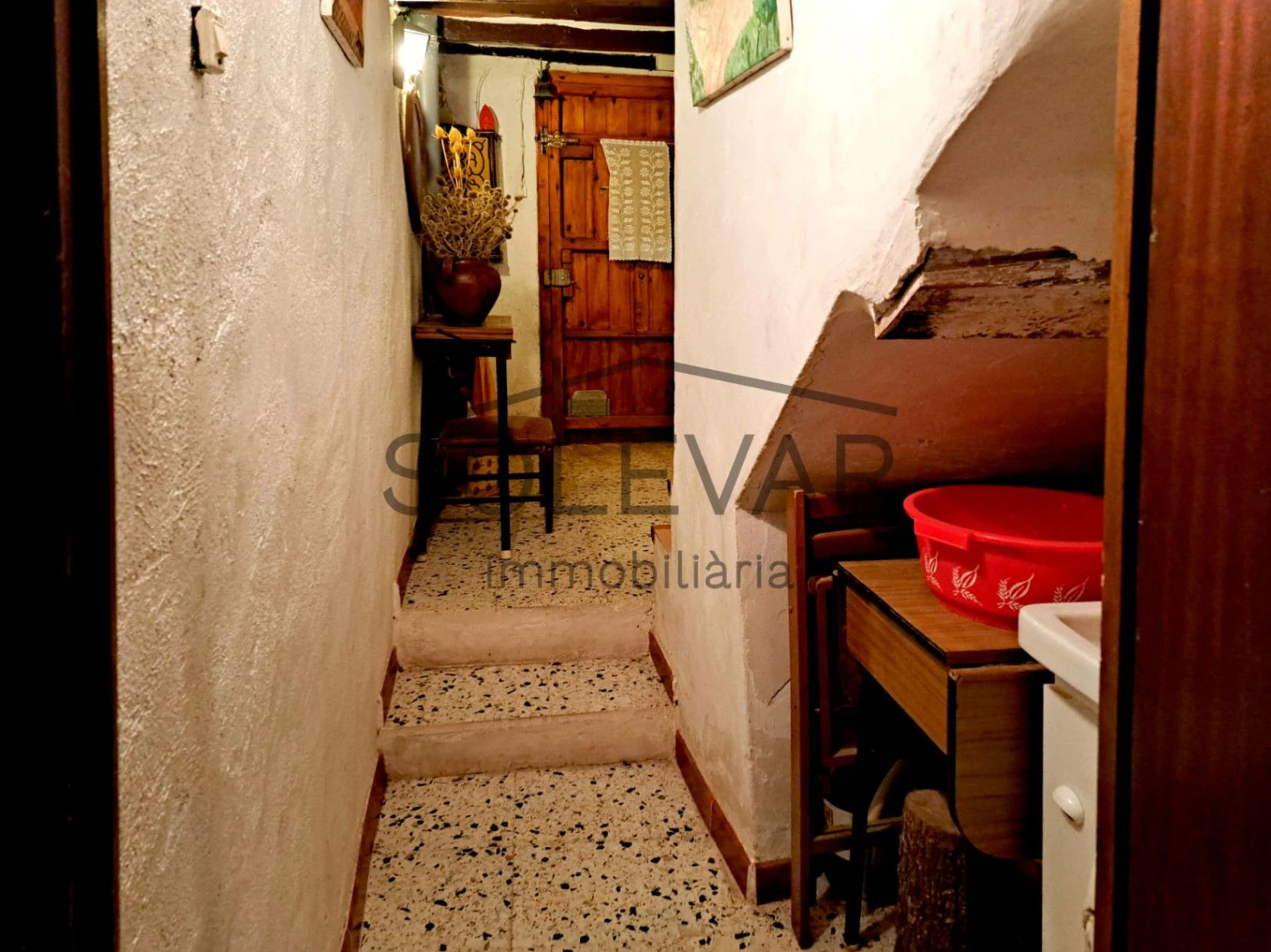 HOUSE IN THE OLD TOWN OF SUTERRANYA