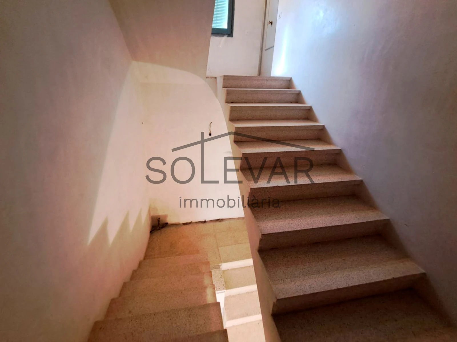 LARGE HOUSE WITH CENTRAL PATIO IN SALÀS DE PALLARS