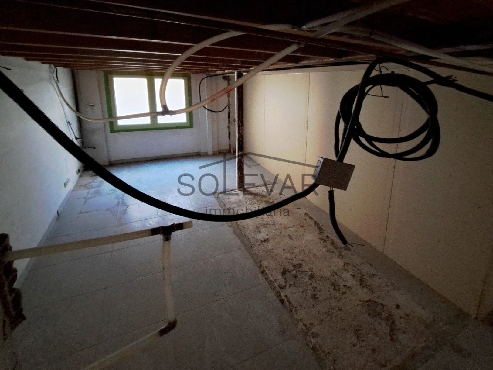 LOCAL COMERCIAL EN LA POBLA DE SEGUR
