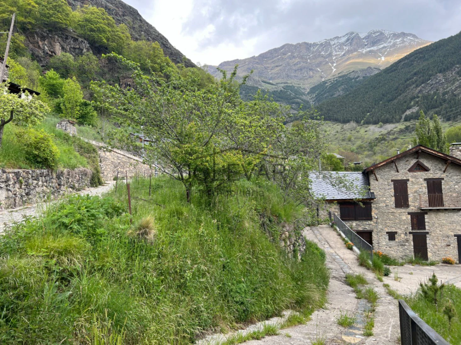 SOLAR URBANO EN CAPDELLA, PALLARS JUSSÀ