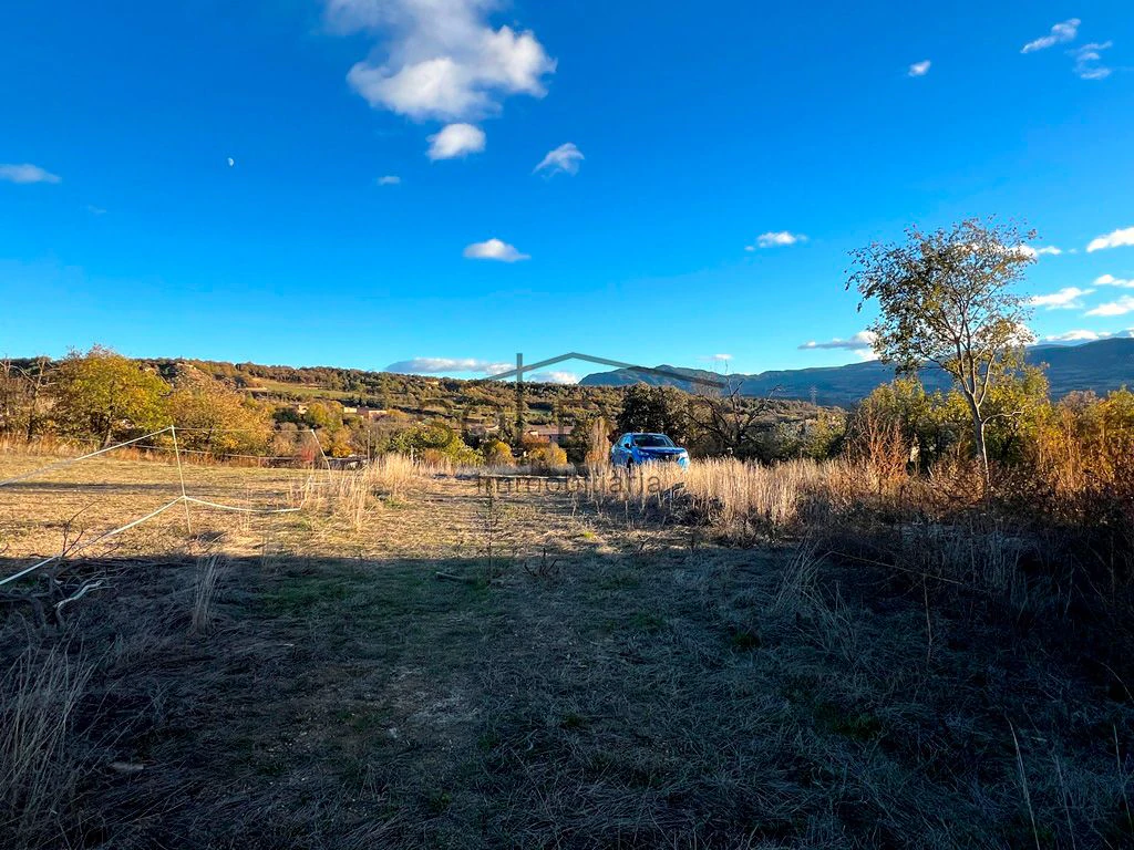 HOUSE TO RENOVATE WITH LARGE RUSTIC LAND IN FIGUEROLA D`ORCAU