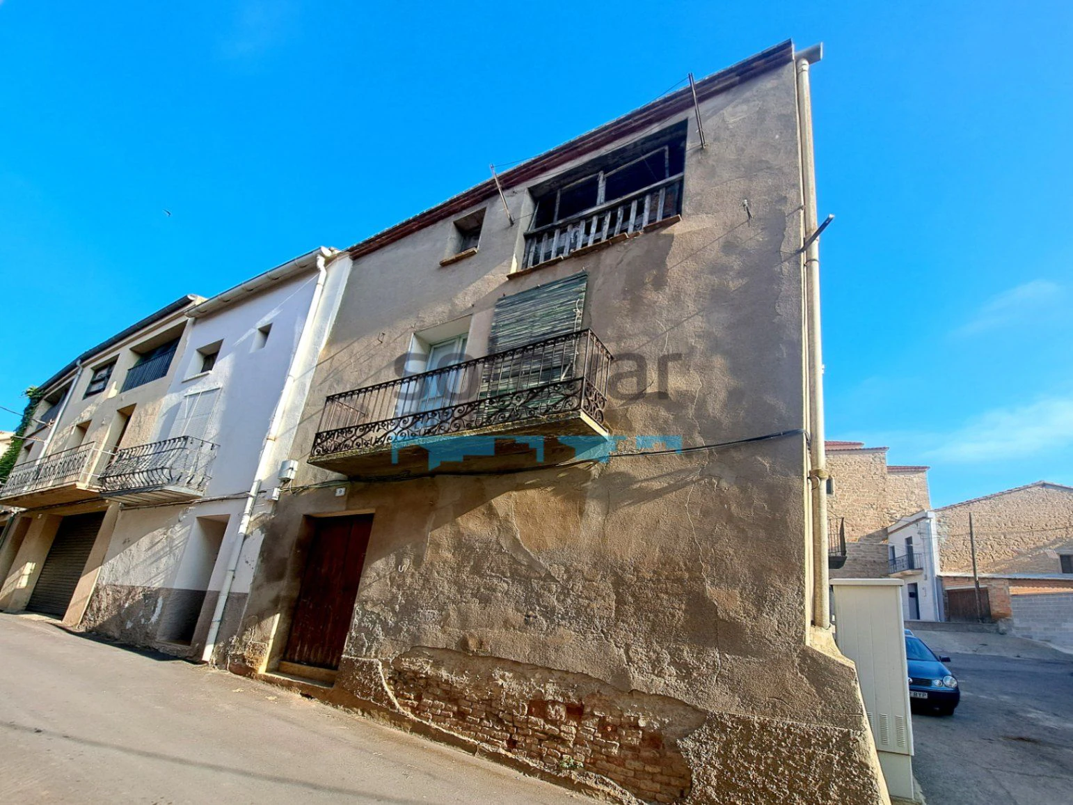 CASA EN CORBINS