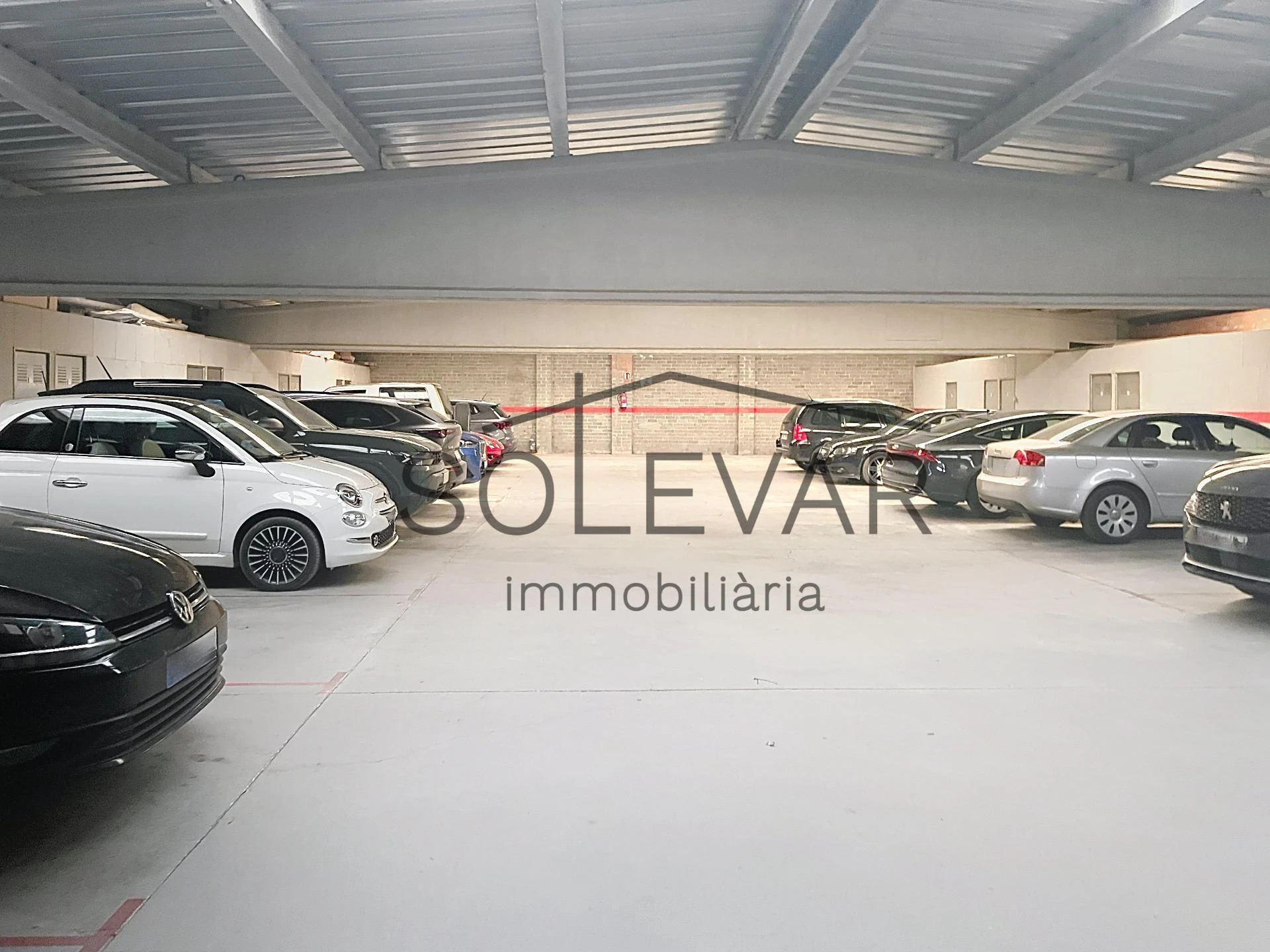 PARKING Y TRASTERO AMPLIO EN TREMP