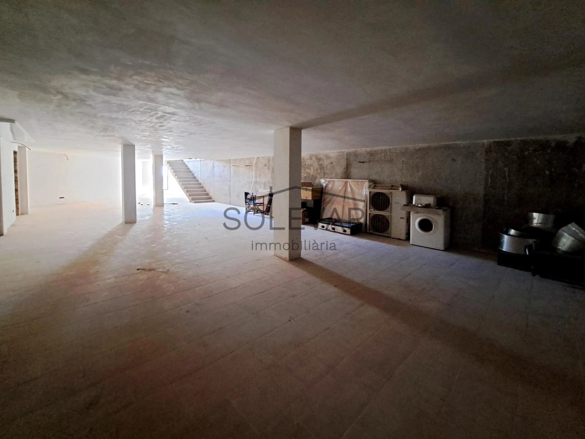 GRAN LOCAL COMERCIAL EN TREMP