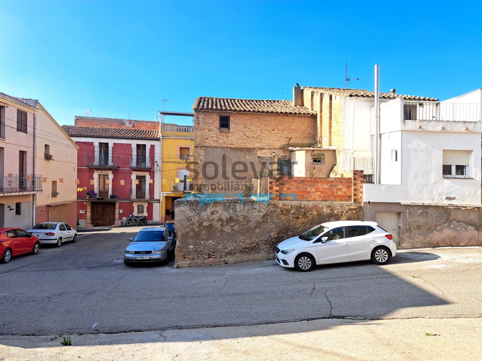 CASA EN CORBINS