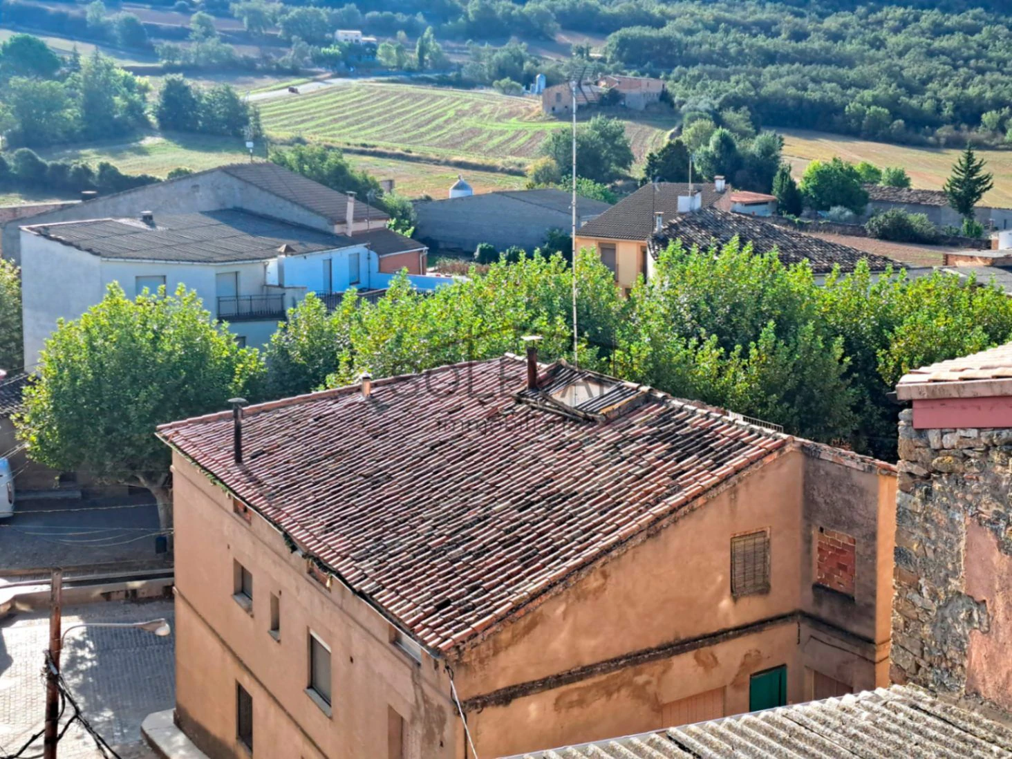 CASA UNIFAMILIAR A FIGUEROLA D'ORCAU