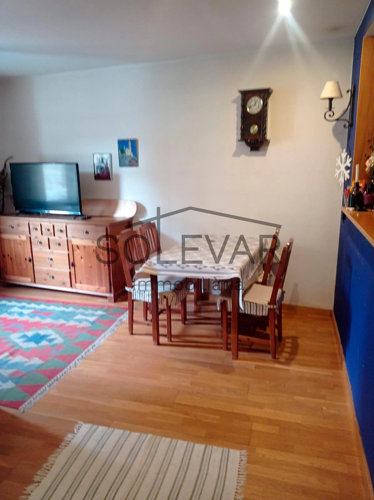 PISO DE 3 HABITACIONES CON PARKING EN SORT