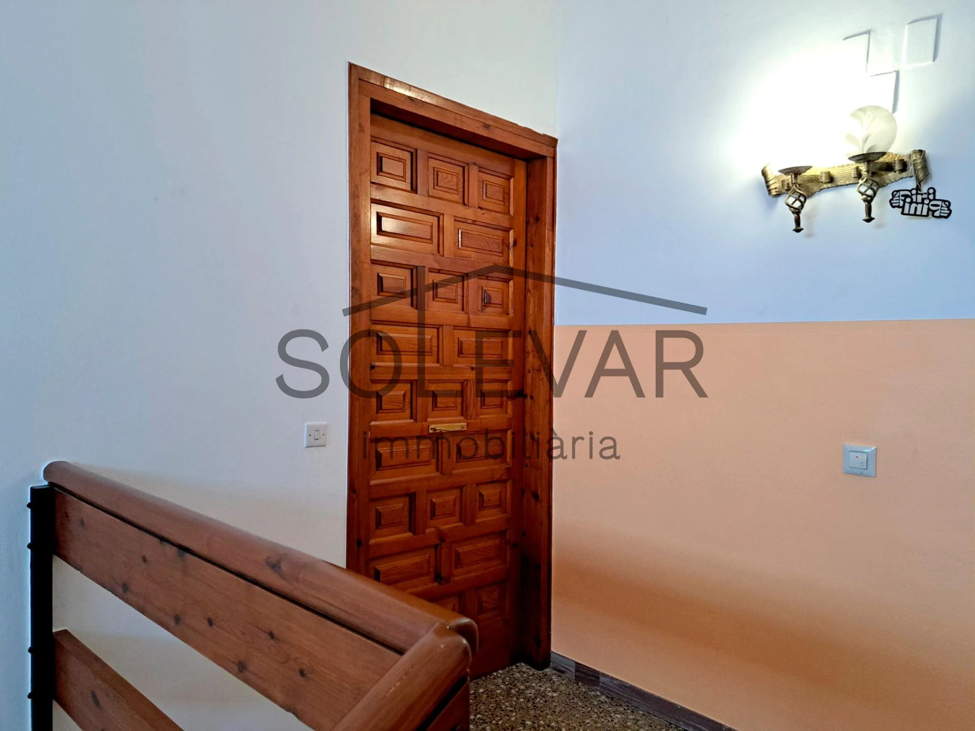 PISO CON ENCANTO Y MUCHO POTENCIAL EN EL CORAZÓN DE ISONA (PALLARS JUSSÀ)