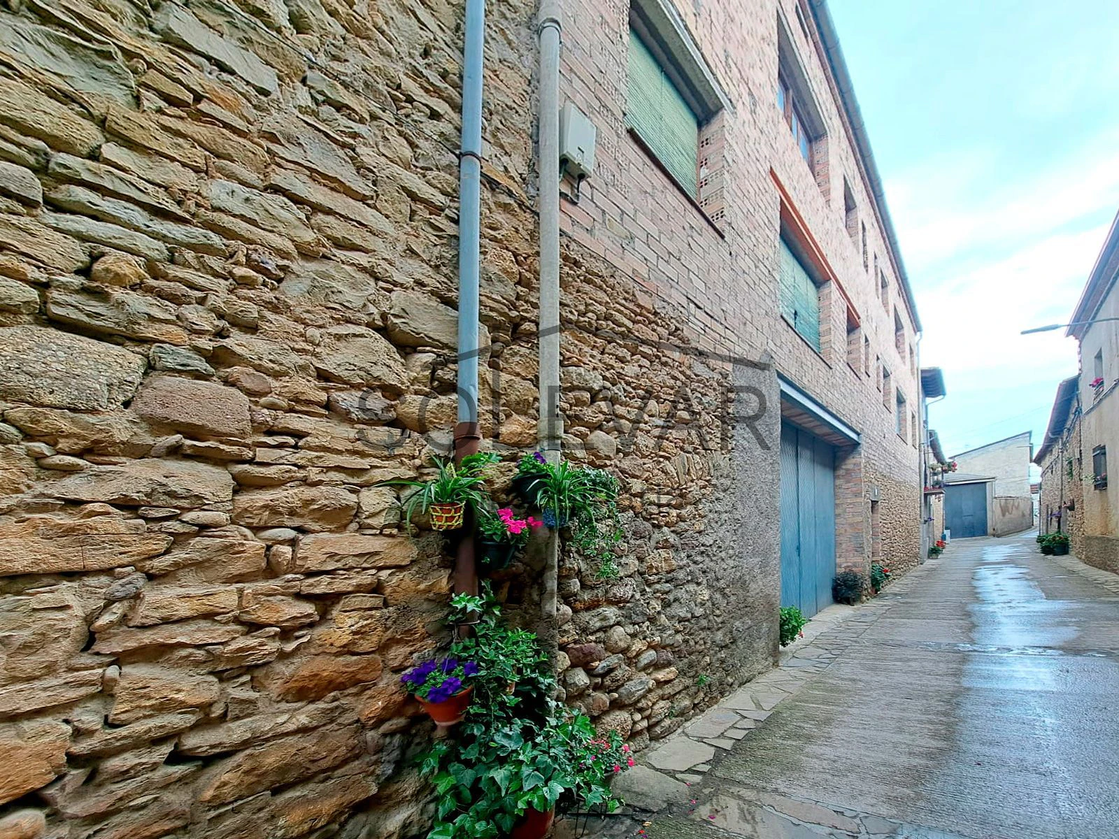 LARGE HOUSE WITH CENTRAL PATIO IN SALÀS DE PALLARS