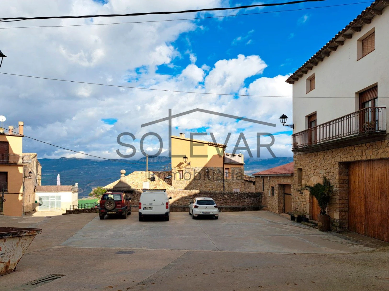 CASA SEÑORIAL DEL SIGLO XVIII A REFORMAR EN SANT SALVADOR DE TOLÓ