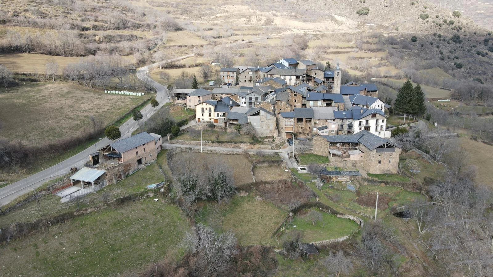 ESPECTACULAR CASA DE PUEBLO EN SORRE, PALLARS SOBIRA