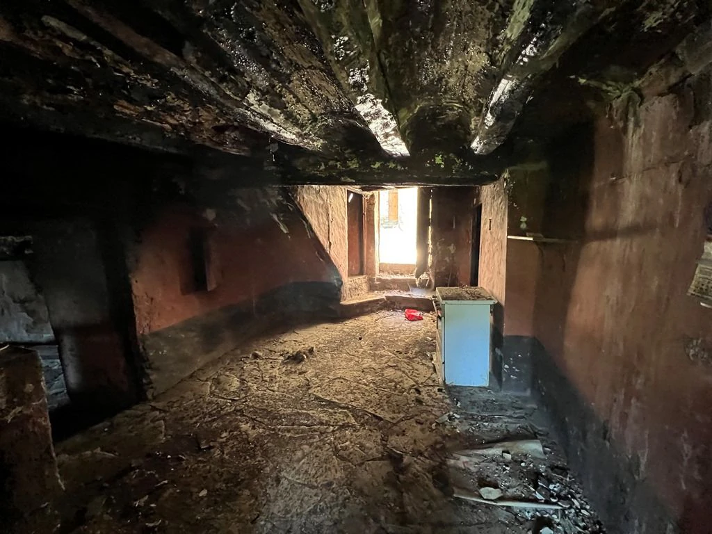 CASA A REFORMAR EN ERINYÀ