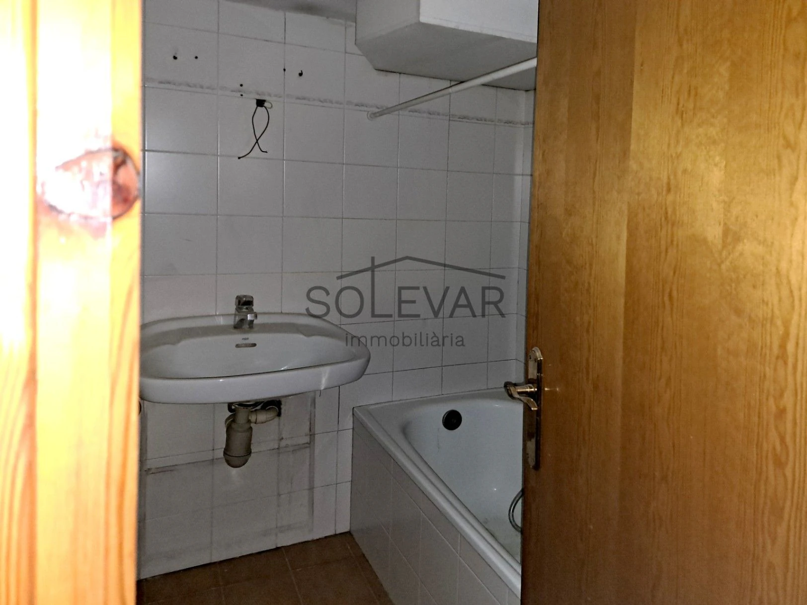 LOCAL COMERCIAL EN LA POBLA DE SEGUR