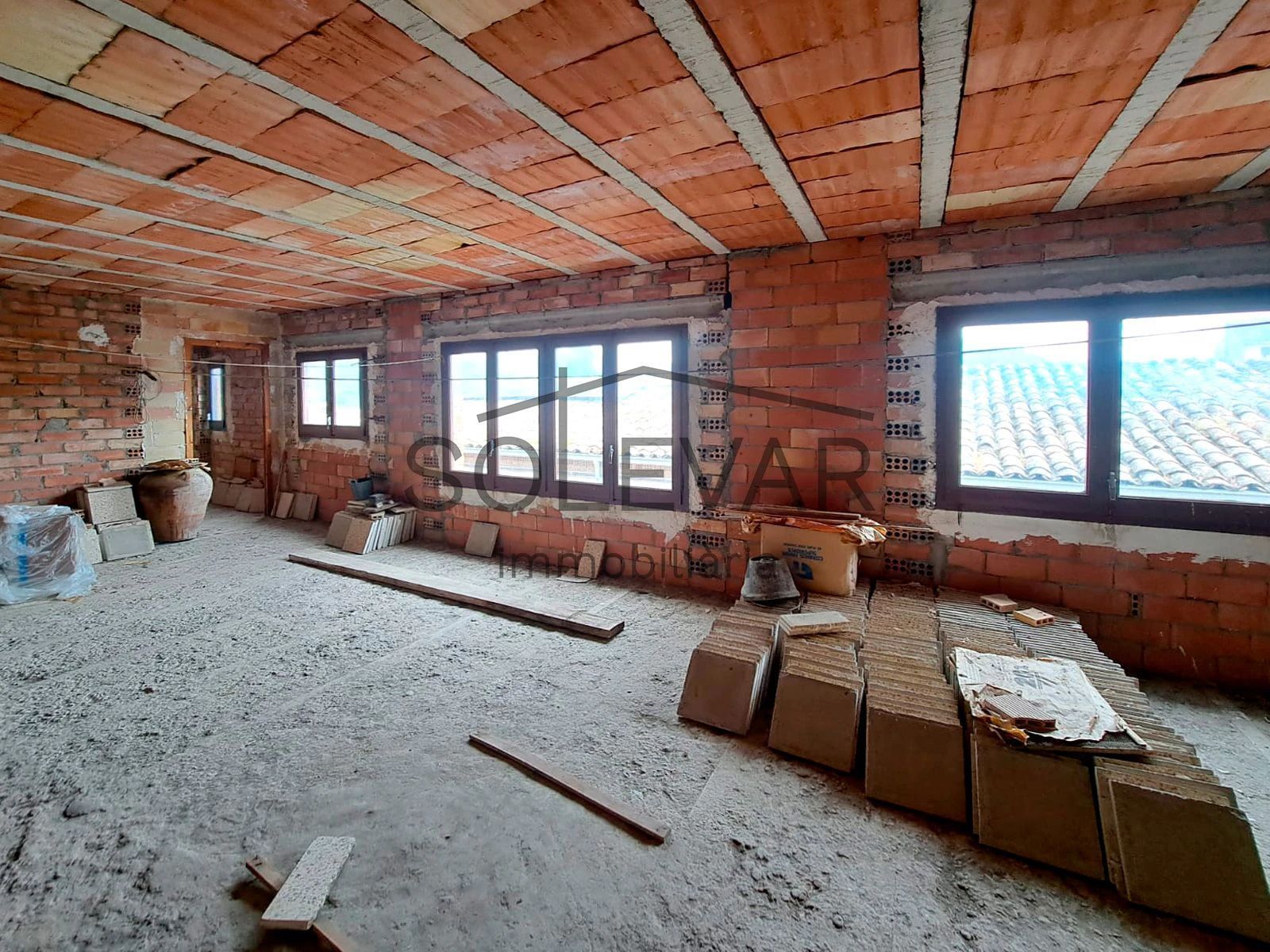 LARGE HOUSE WITH CENTRAL PATIO IN SALÀS DE PALLARS