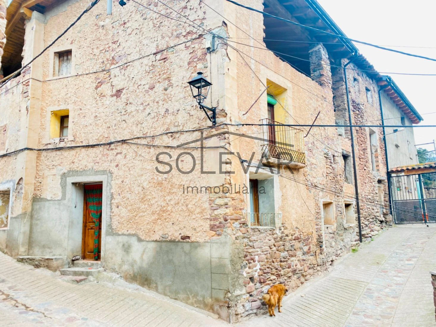CASA PARA REFORMAR EN EL PRECIOSO PUEBLO DE DE ESCOS EN EL PALLARS SOBIRÀ.