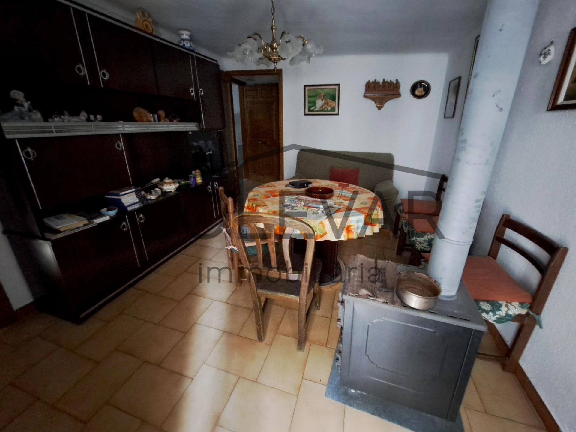 CASA EN EL CASCO ANTIGUO DE TREMP