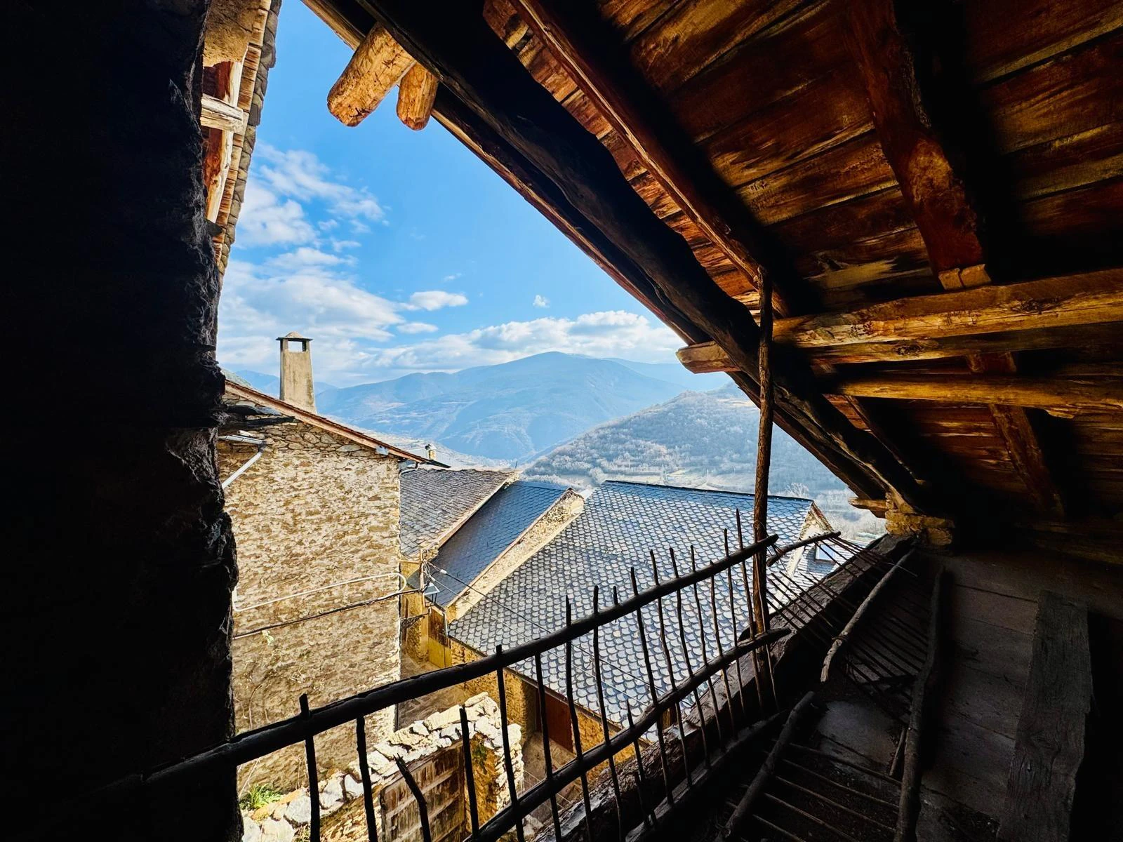 ESPECTACULAR CASA DE PUEBLO EN SORRE, PALLARS SOBIRA