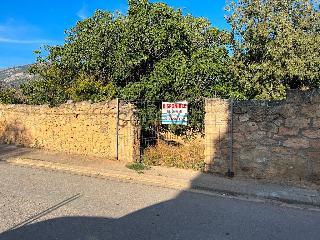 TERRENO CON MUCHAS POSIBILIDADES EN SANT ROMÀ