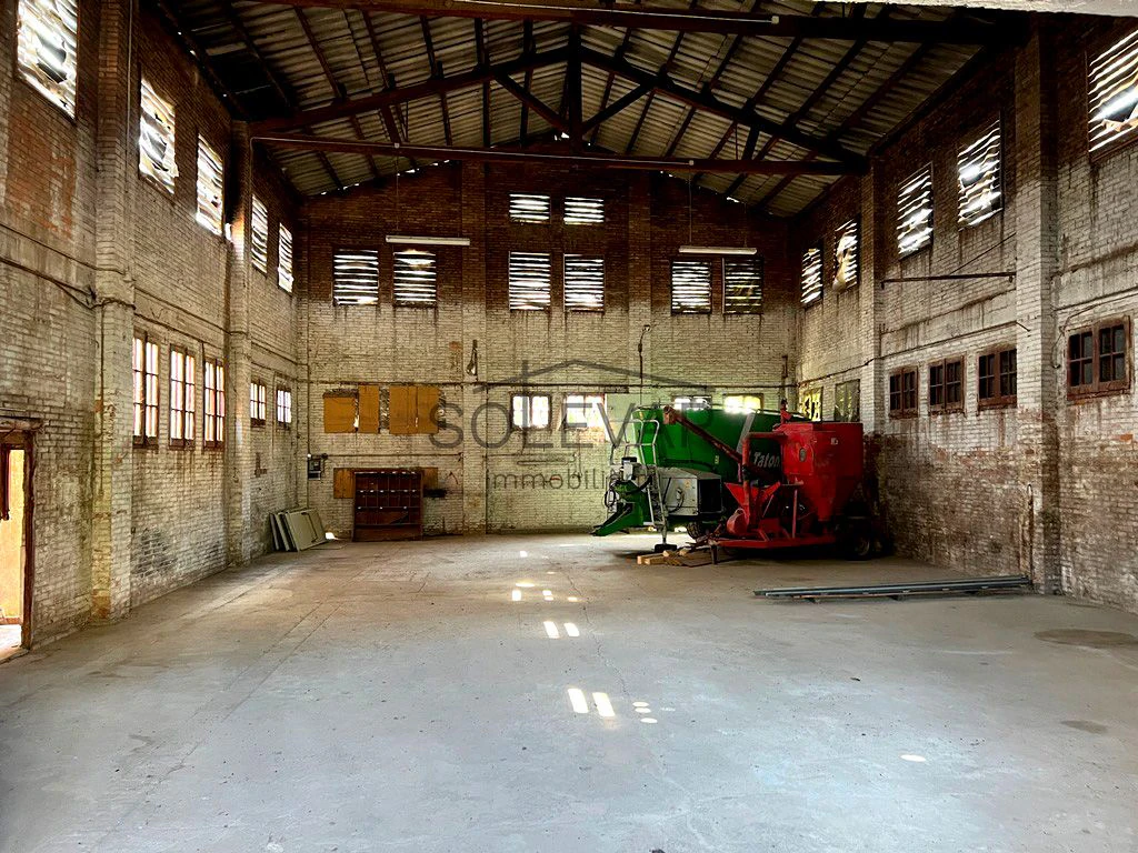 ALMACÉN INDUSTRIAL EN LA POBLA DE SEGUR