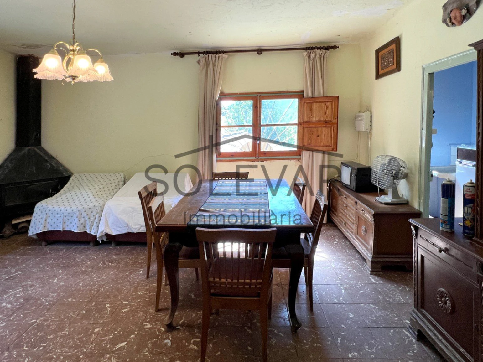 CASA CON ENCANTO Y GRAN POTENCIAL EN EL CORAZÓN DEL PIRINEO