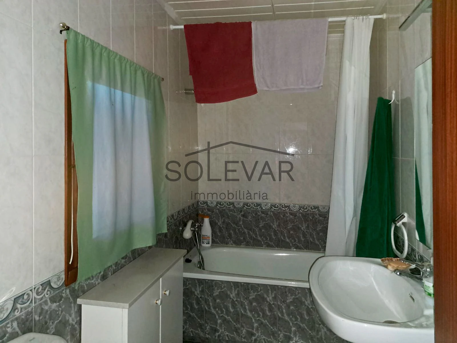 CASA EN VENTA EN LLIMIANA FRENTE AL PANTANO