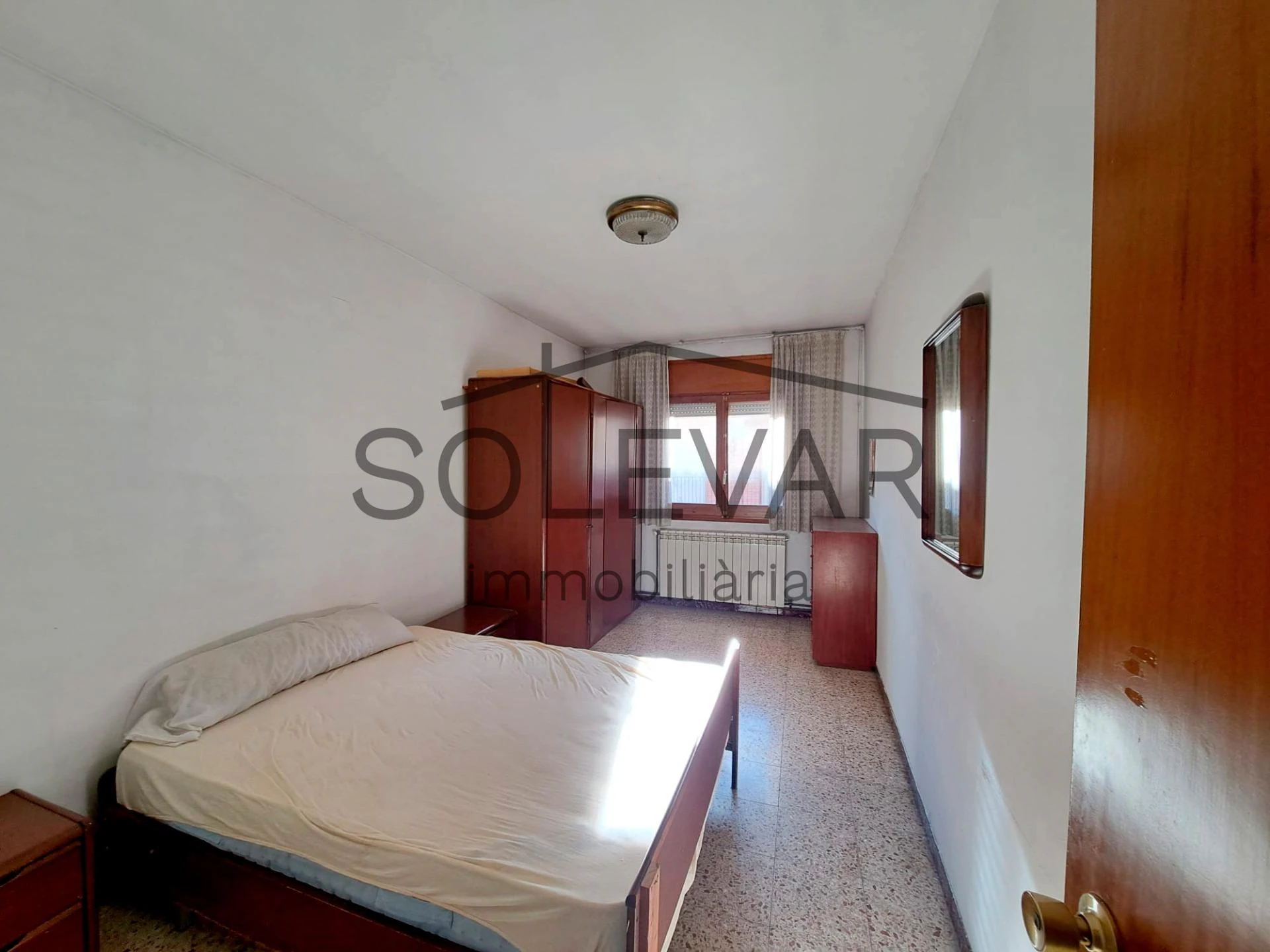 PISO CON ENCANTO Y MUCHO POTENCIAL EN EL CORAZÓN DE ISONA (PALLARS JUSSÀ)