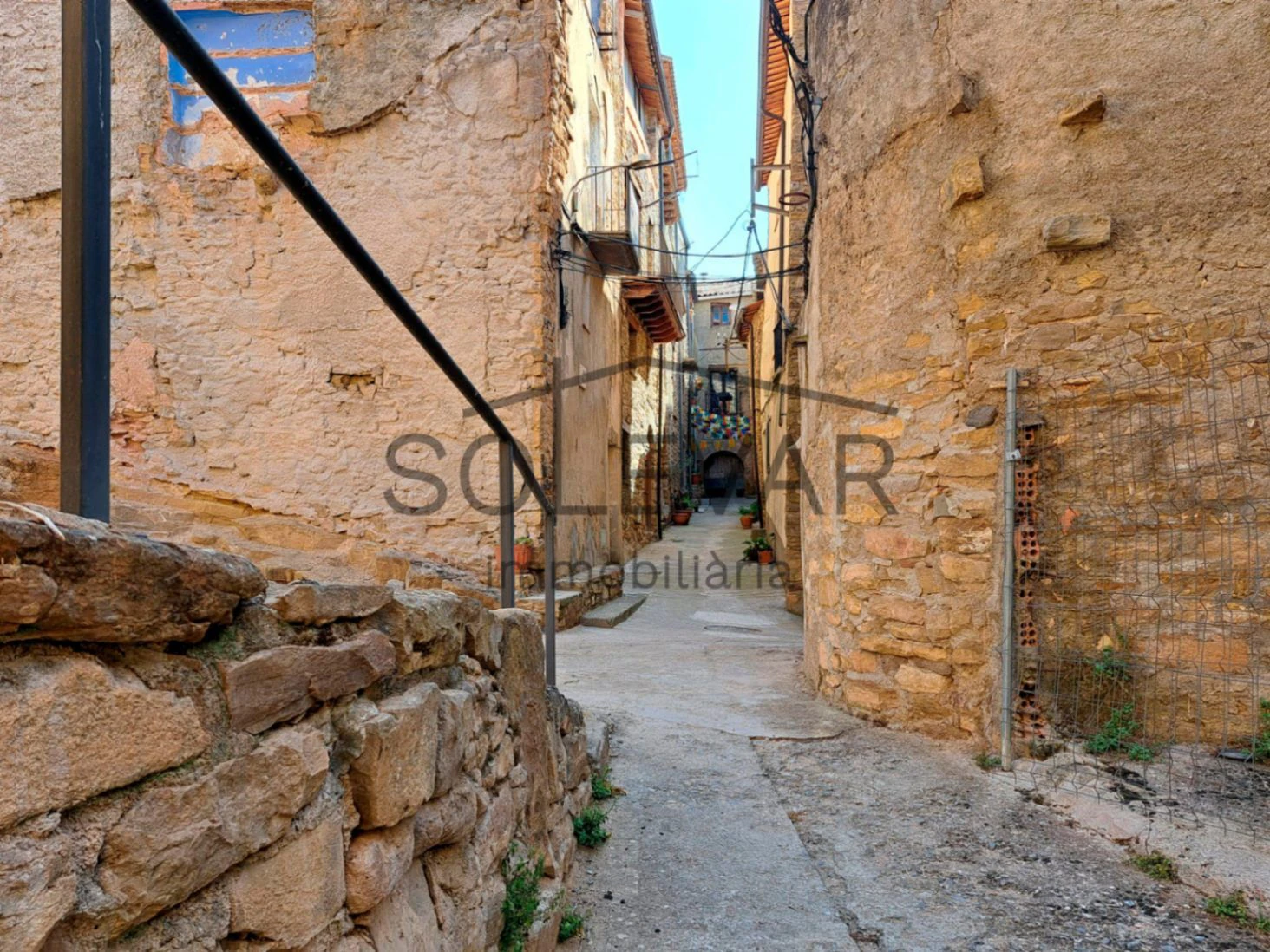 HOUSE IN THE OLD TOWN OF SUTERRANYA
