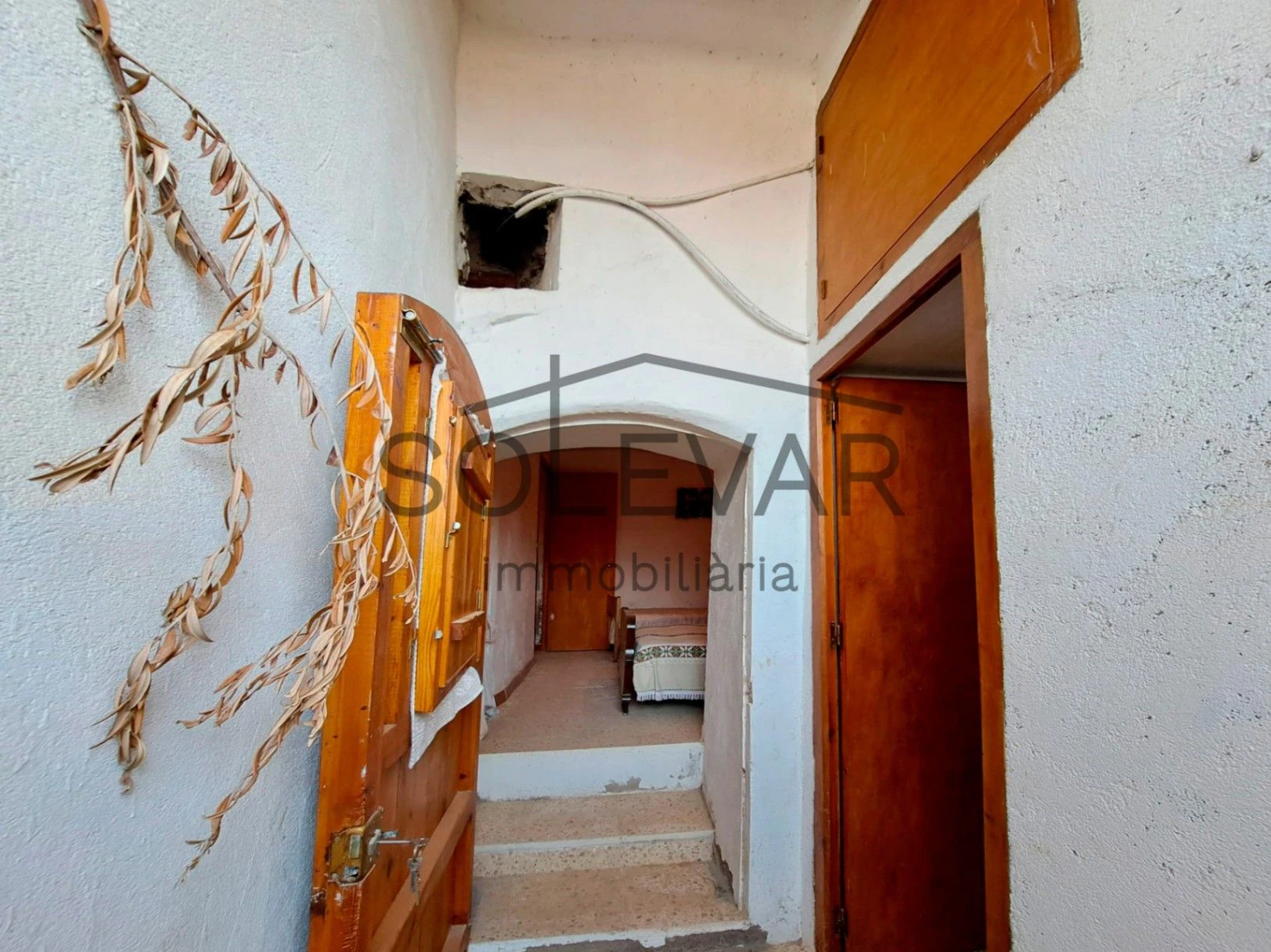 HOUSE IN THE OLD TOWN OF SUTERRANYA